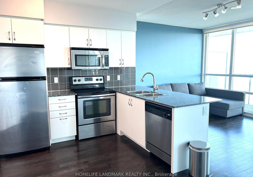 2230-lakeshore-boulevard-w-etobicoke-ontario-w12825518