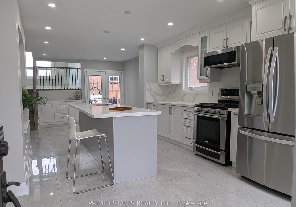 42-gorsebrook-court-brampton-ontario-w12825580