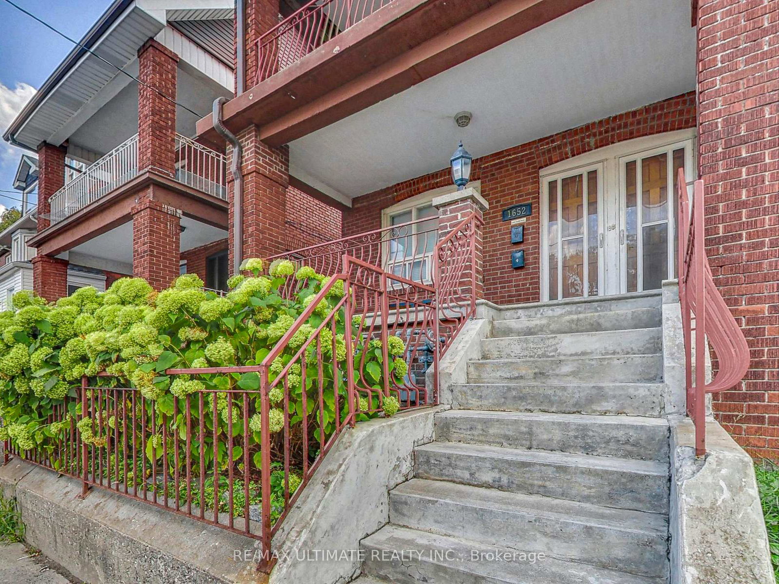 1652-dufferin-street-toronto-ontario-w12825658