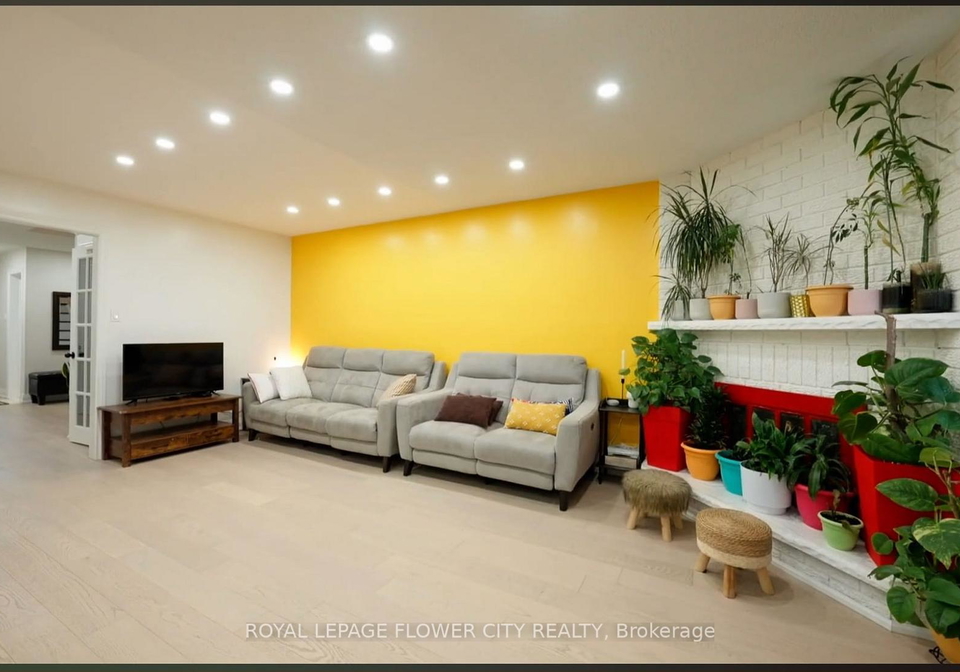 32-payton-court-w-brampton-ontario-w12826284