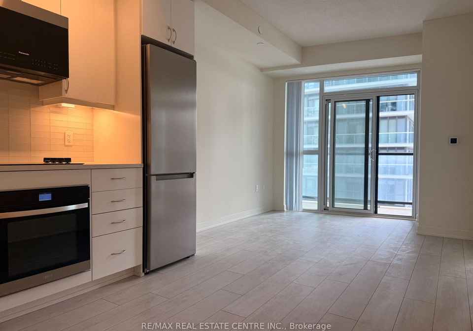 38-annie-craig-drive-etobicoke-ontario-w12826340