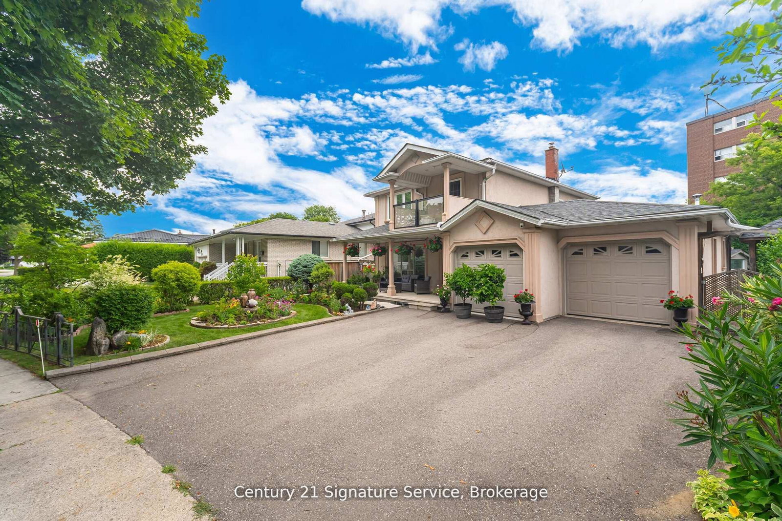 512-selsey-drive-mississauga-ontario-w12826348