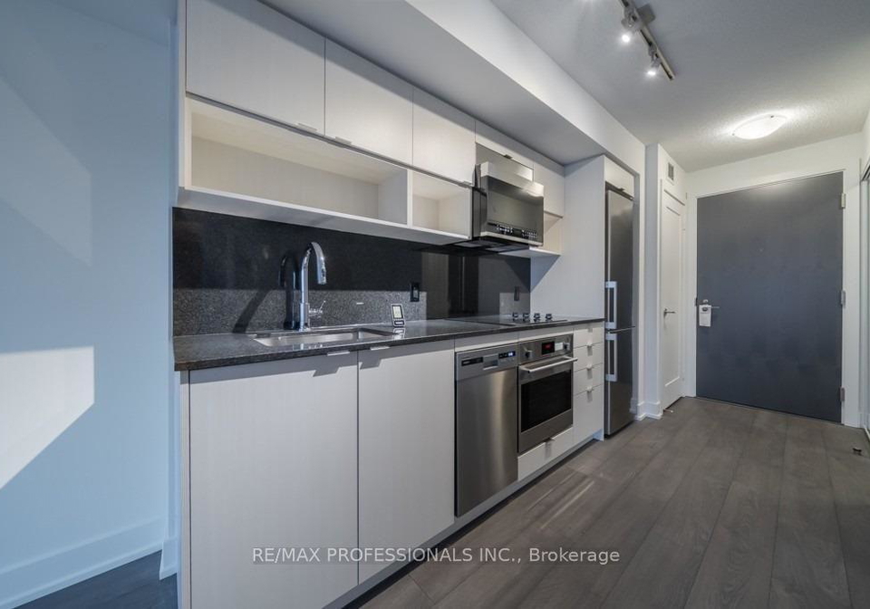 9-mabelle-avenue-etobicoke-ontario-w12826460