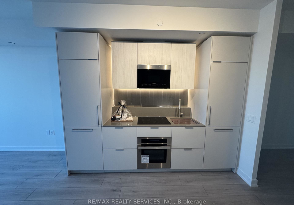1-fairview-road-e-mississauga-ontario-w12827174