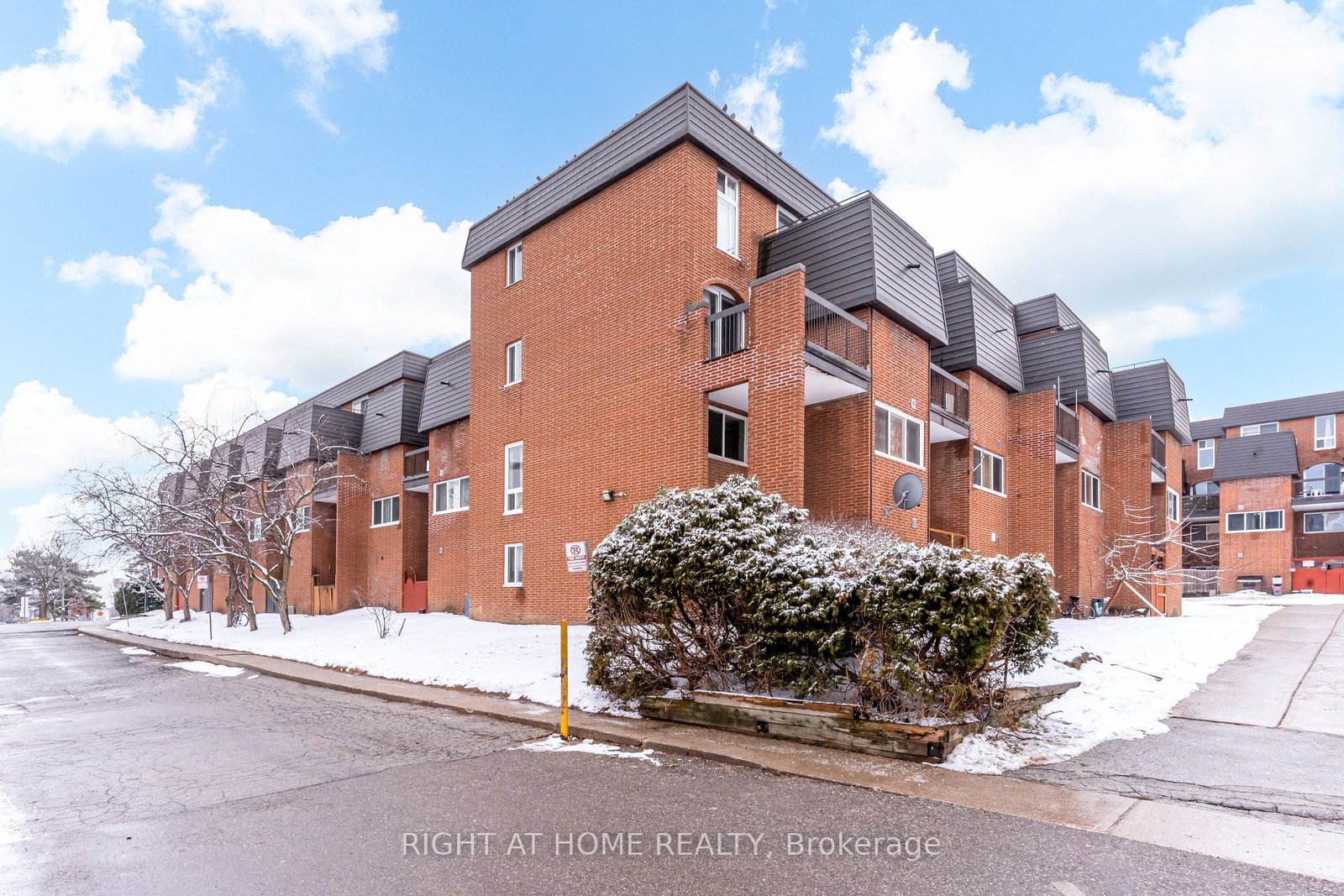 1455-williamsport-drive-mississauga-ontario-w12827300