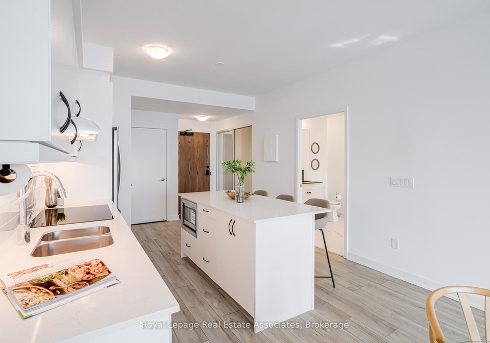 1035-southdown-road-mississauga-ontario-w12827516