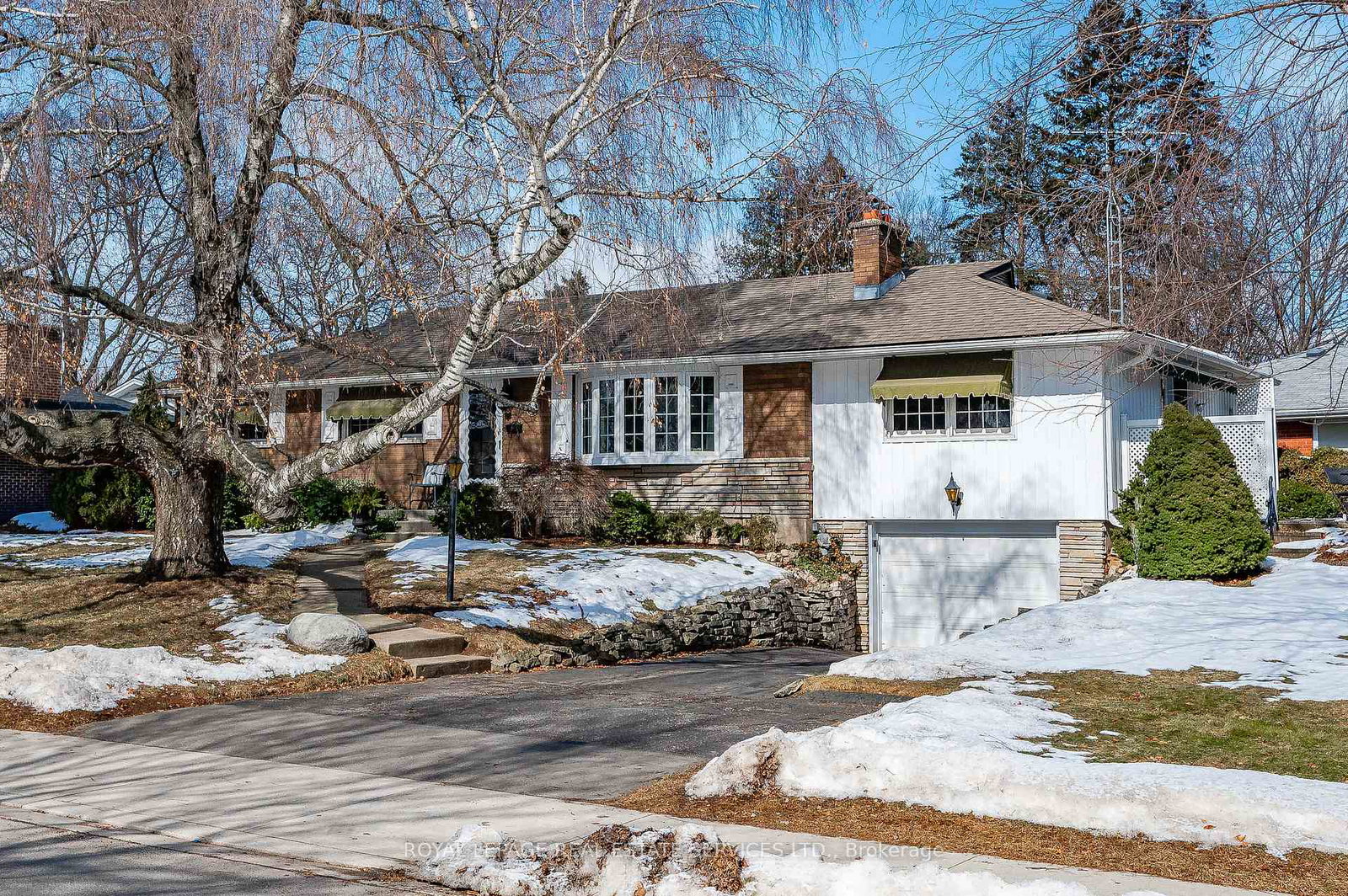 327-strathcona-drive-burlington-ontario-w12827526