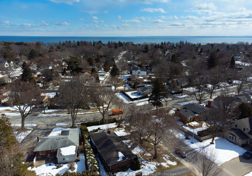 327-strathcona-drive-burlington-ontario-w12827526