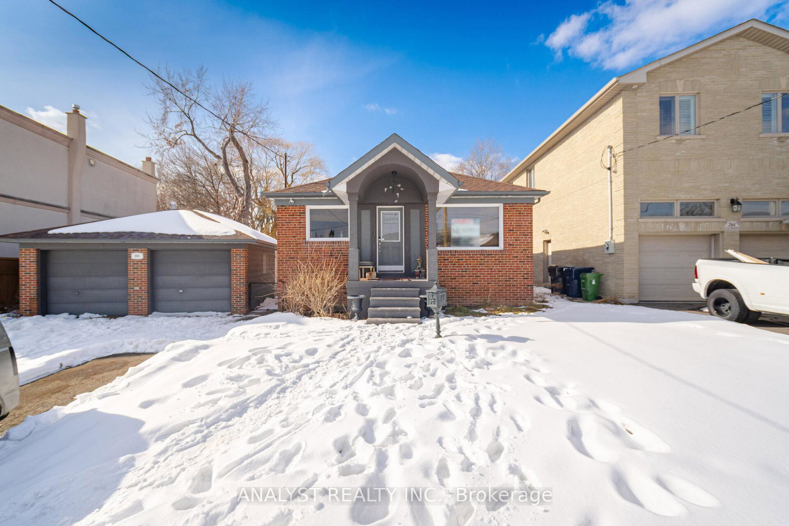 266-calvington-drive-york-ontario-w12827552