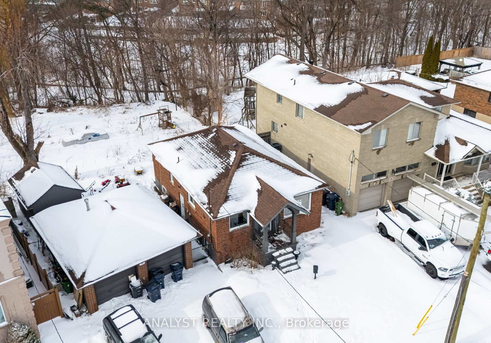 266-calvington-drive-york-ontario-w12827552