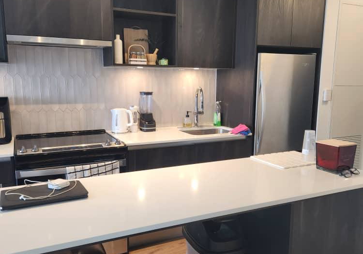 395-dundas-street-oakville-ontario-w12827600