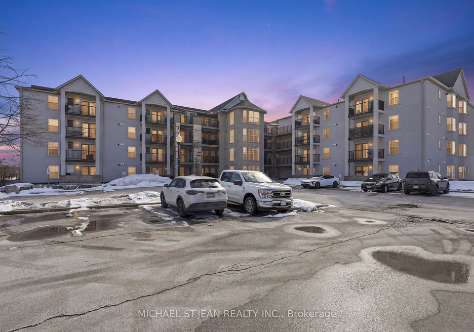 1411-walkers-line-burlington-ontario-w12827602