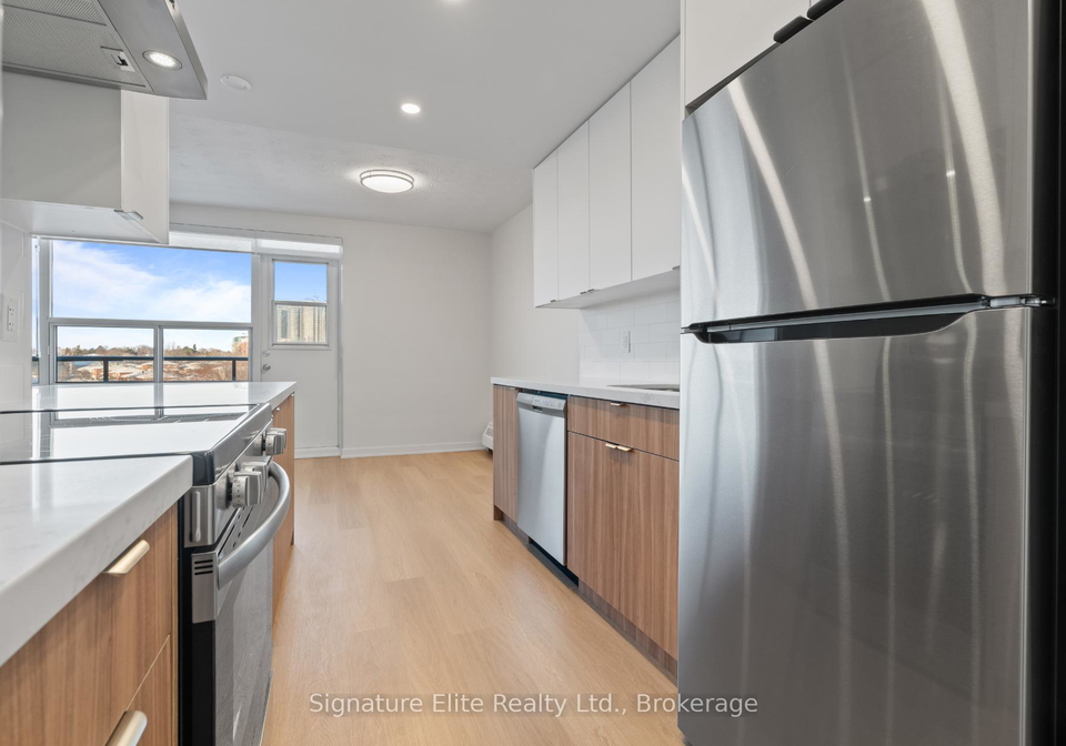10-fontenay-court-etobicoke-ontario-w12827622