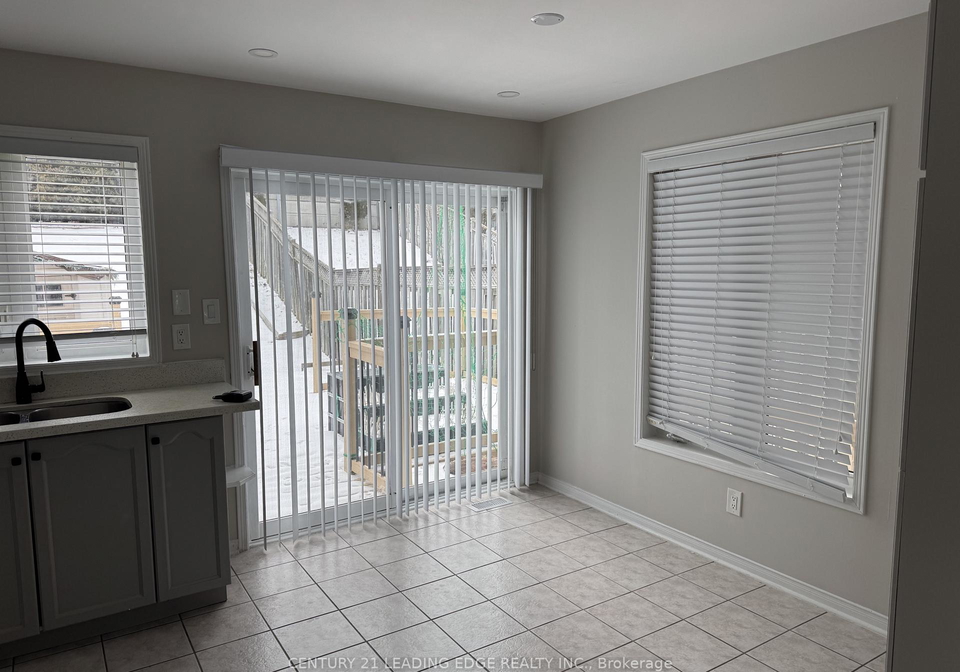 7610-black-walnut-trail-mississauga-ontario-w12827694