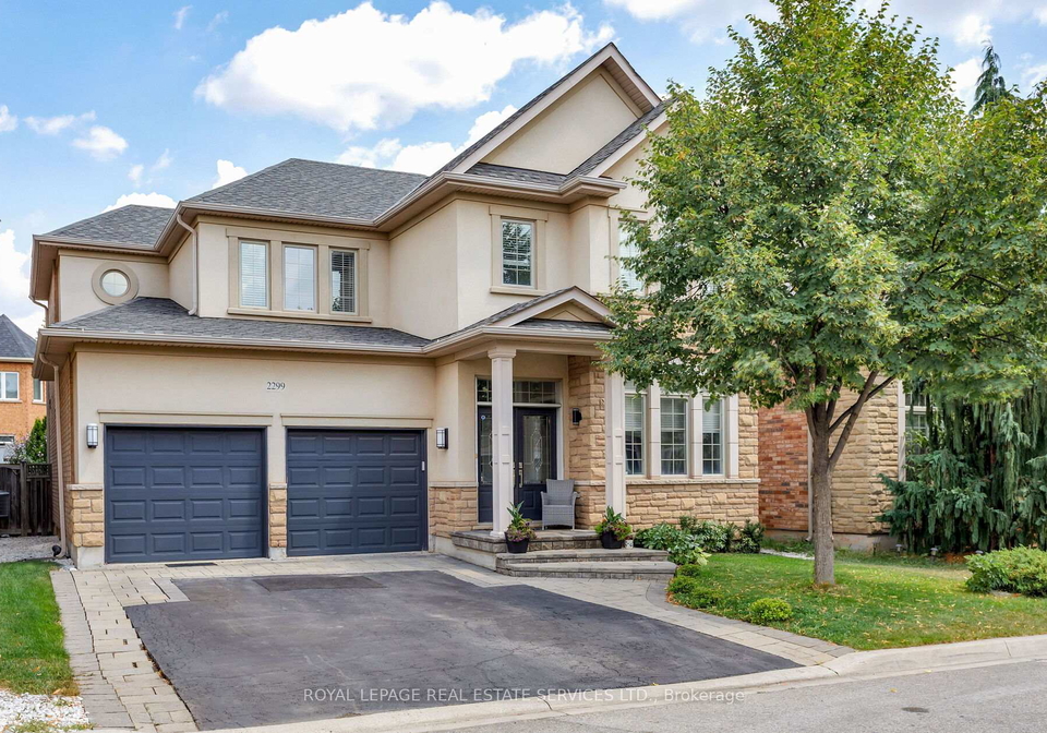 2299-millstone-drive-oakville-ontario-w12827714