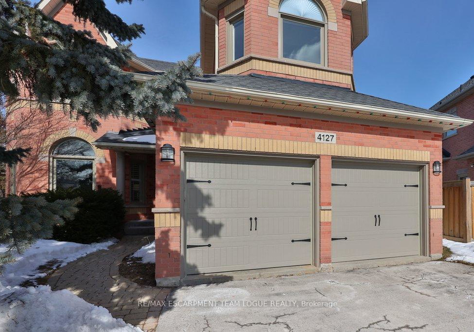 4127-bonavista-crescent-burlington-ontario-w12828152