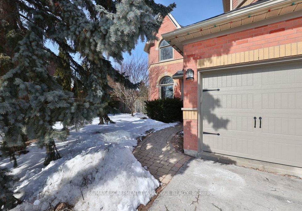 4127-bonavista-crescent-burlington-ontario-w12828152