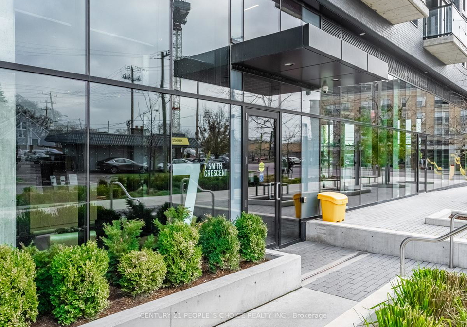 7-smith-crescent-etobicoke-ontario-w12828346