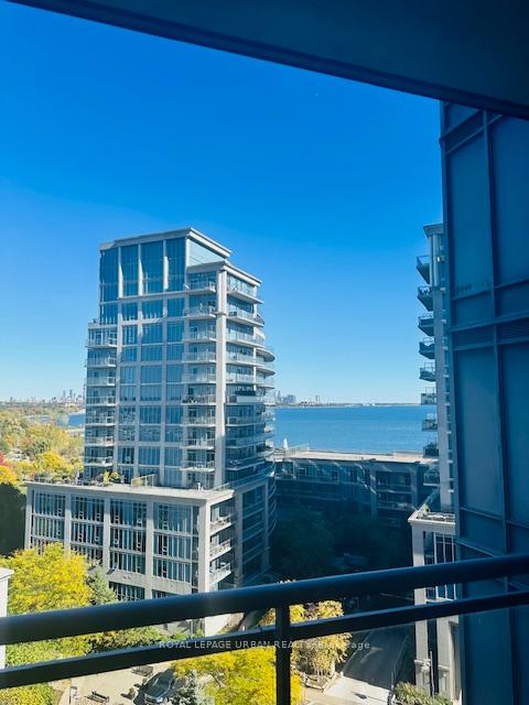 2121-lake-shore-boulevard-w-etobicoke-ontario-w12828360