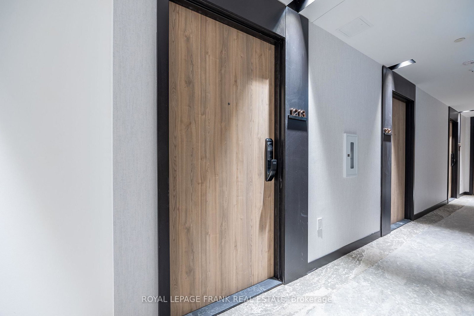 1-fairview-road-mississauga-ontario-w12828512