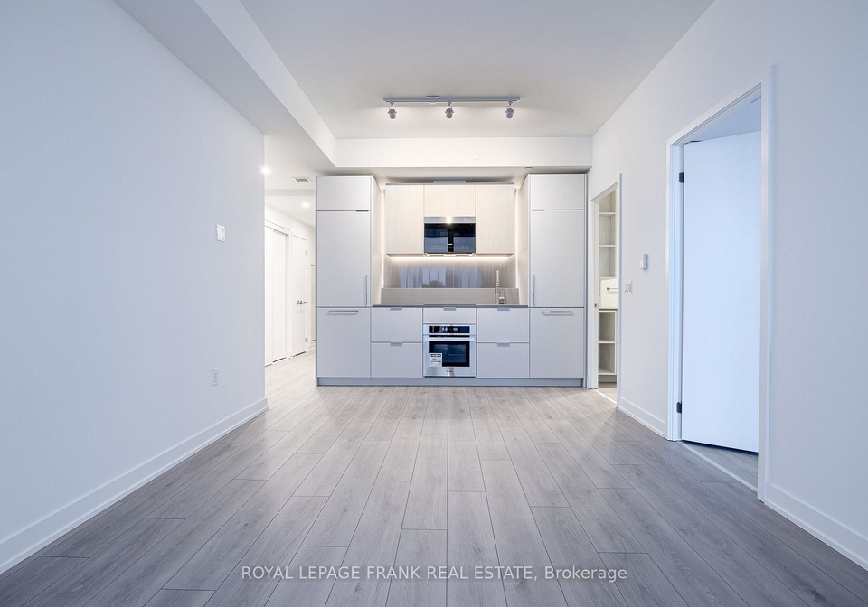 1-fairview-road-mississauga-ontario-w12828512