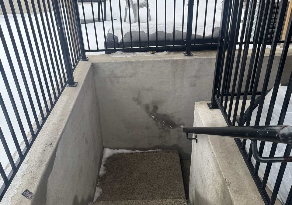 9-facet-street-brampton-ontario-w12828642