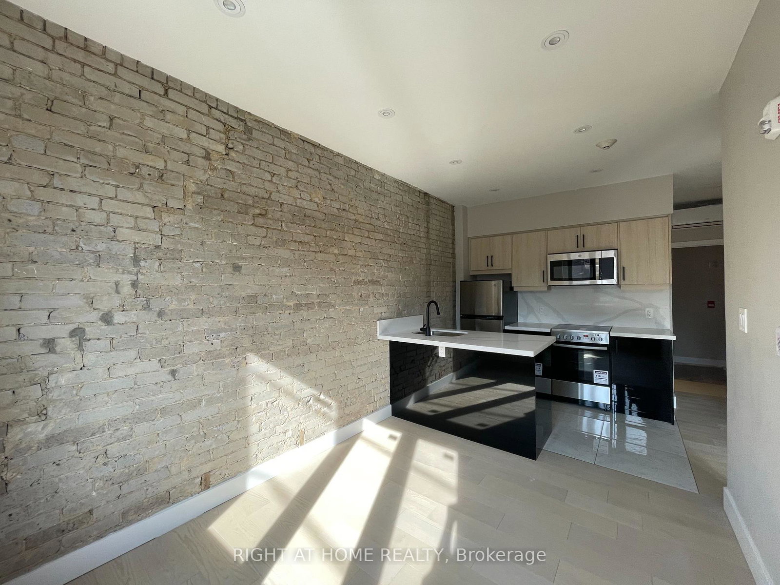 411-roncesvalles-avenue-toronto-ontario-w12828974