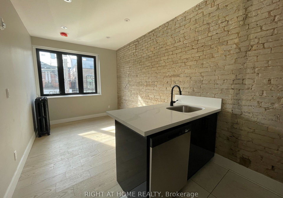411-roncesvalles-avenue-toronto-ontario-w12828974
