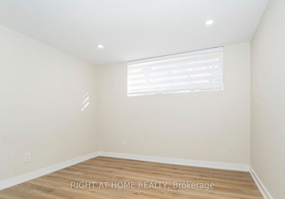 62-inverdon-road-etobicoke-ontario-w12829104