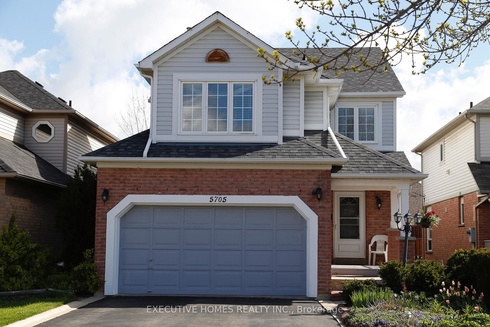 5705-wells-place-mississauga-ontario-w12829174