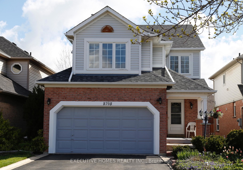5705-wells-place-mississauga-ontario-w12829174