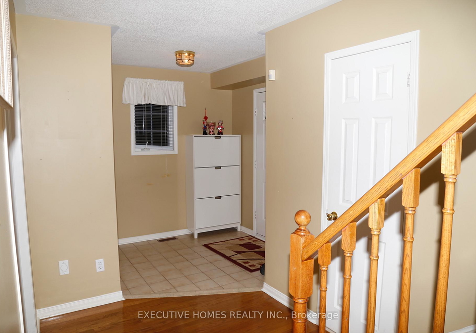 5705-wells-place-mississauga-ontario-w12829174