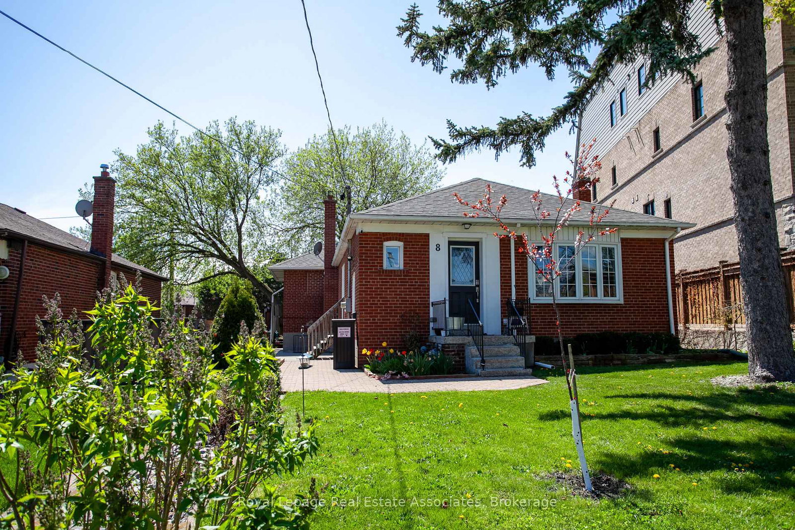 8-acorn-avenue-etobicoke-ontario-w12829258
