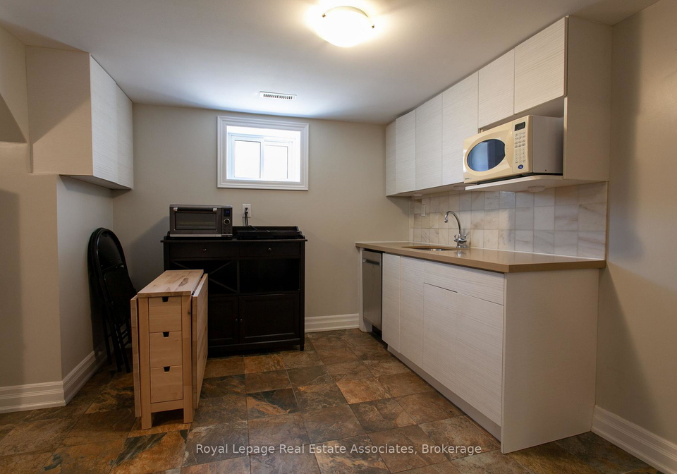 8-acorn-avenue-etobicoke-ontario-w12829258