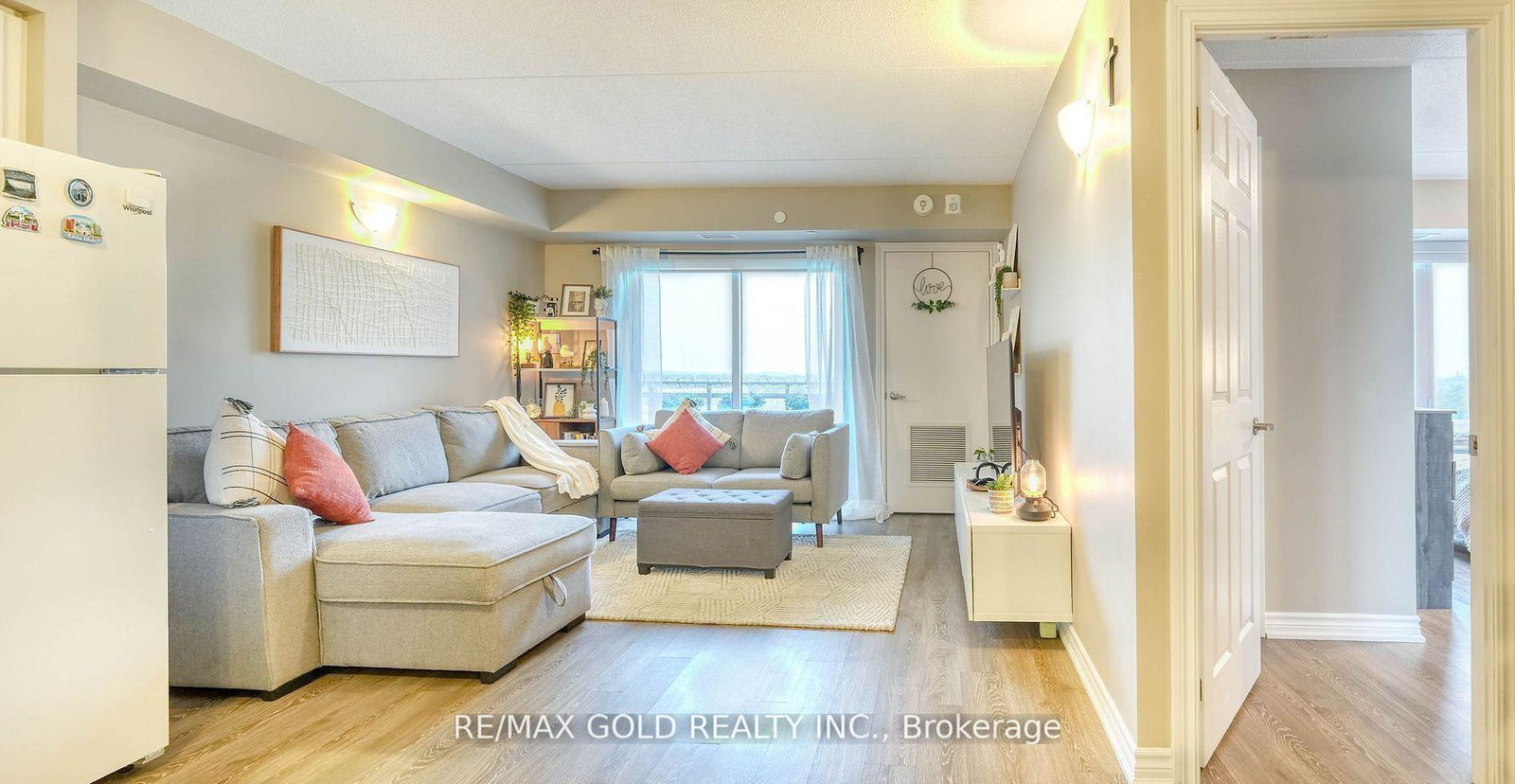 716-main-street-e-milton-ontario-w12829594