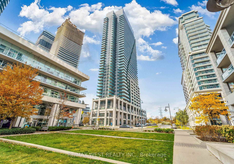 16-brookers-lane-etobicoke-ontario-w12829908