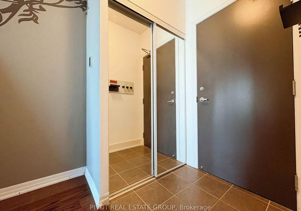 223-webb-drive-mississauga-ontario-w12830094