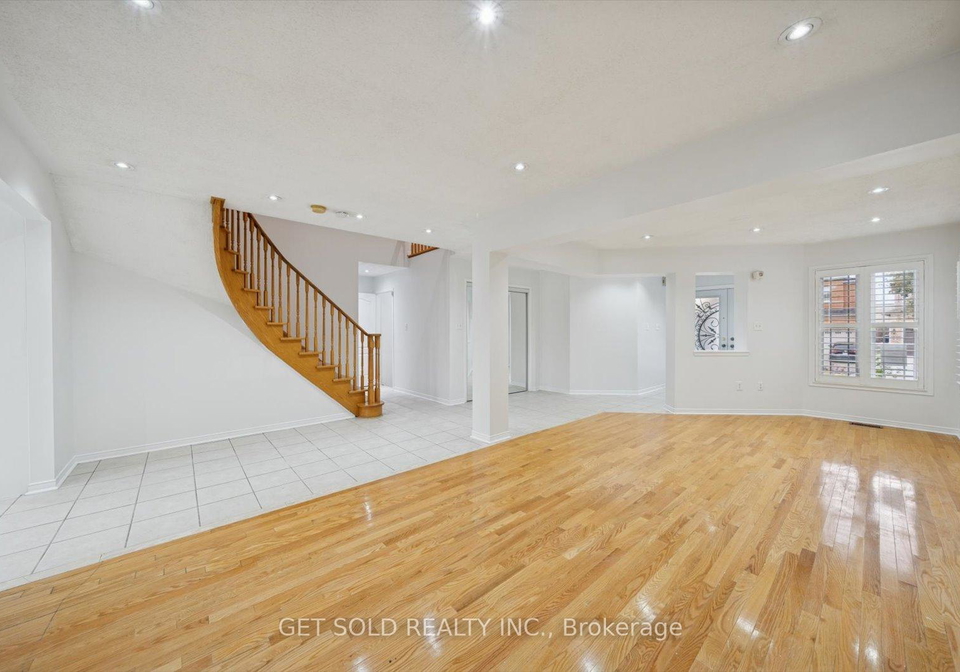 36-field-thistle-drive-brampton-ontario-w12830316