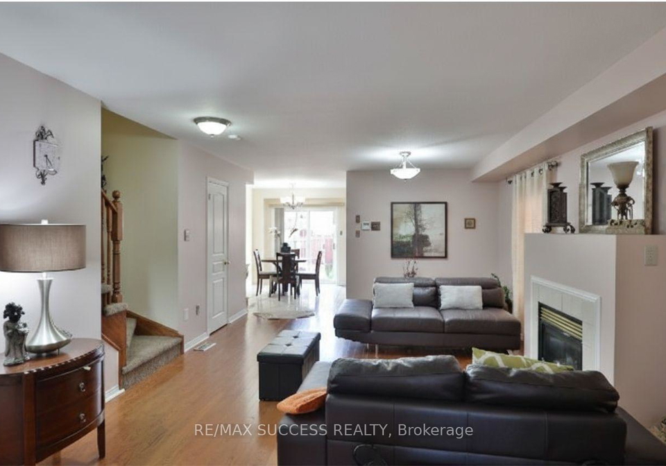 5854-delle-donne-drive-mississauga-ontario-w12830492