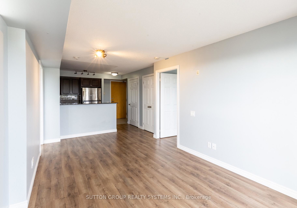 1040-the-queensway-etobicoke-ontario-w12830544
