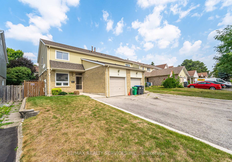 12-sparklett-crescent-brampton-ontario-w12830696