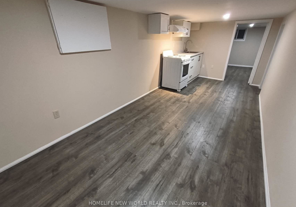 55-chamberlain-b1-avenue-north-york-ontario-w12830766
