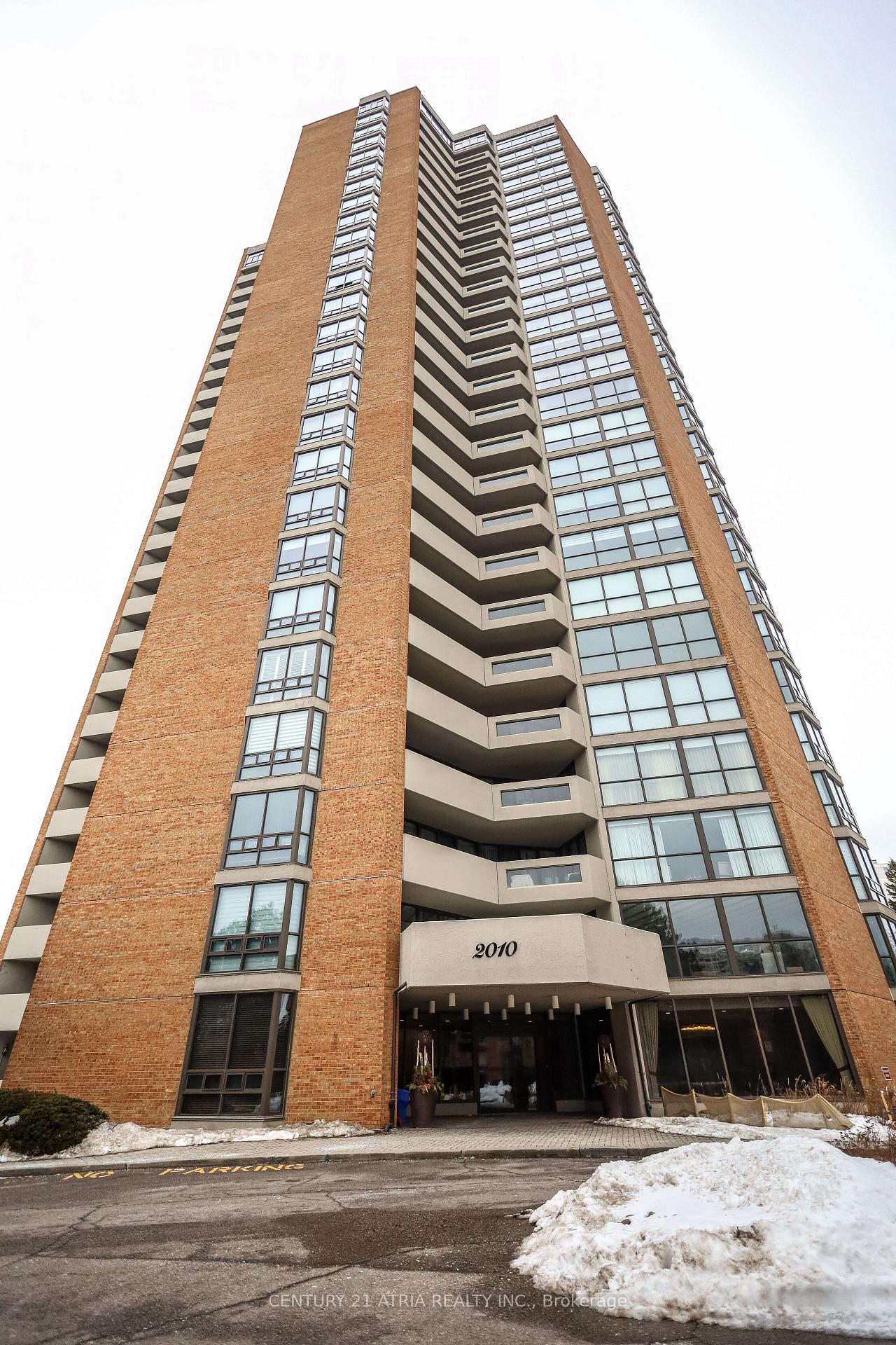 2010-islington-avenue-etobicoke-ontario-w12830862