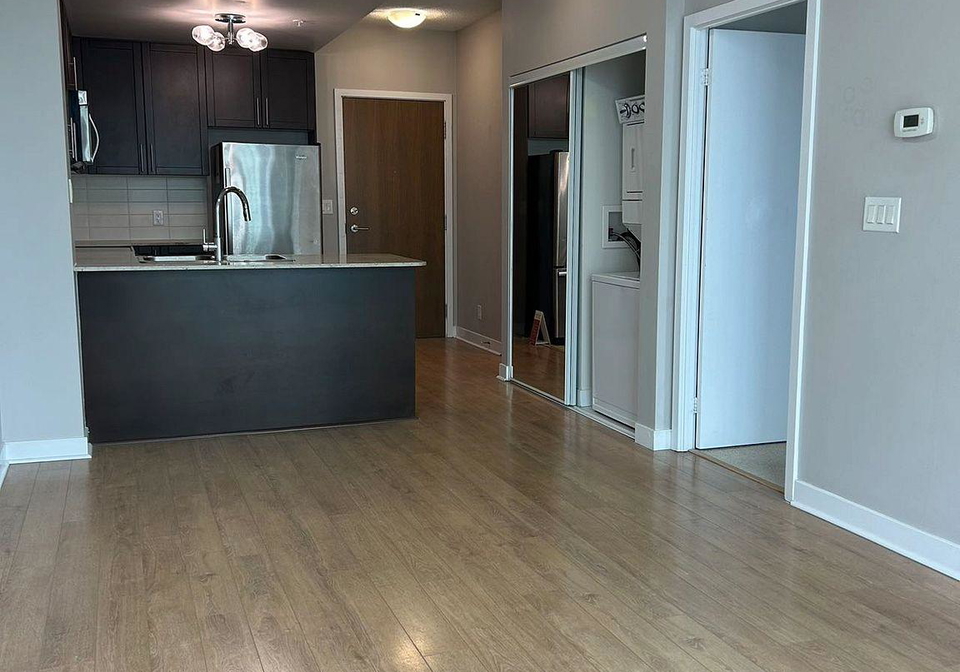 3985-grand-park-drive-mississauga-ontario-w12831028
