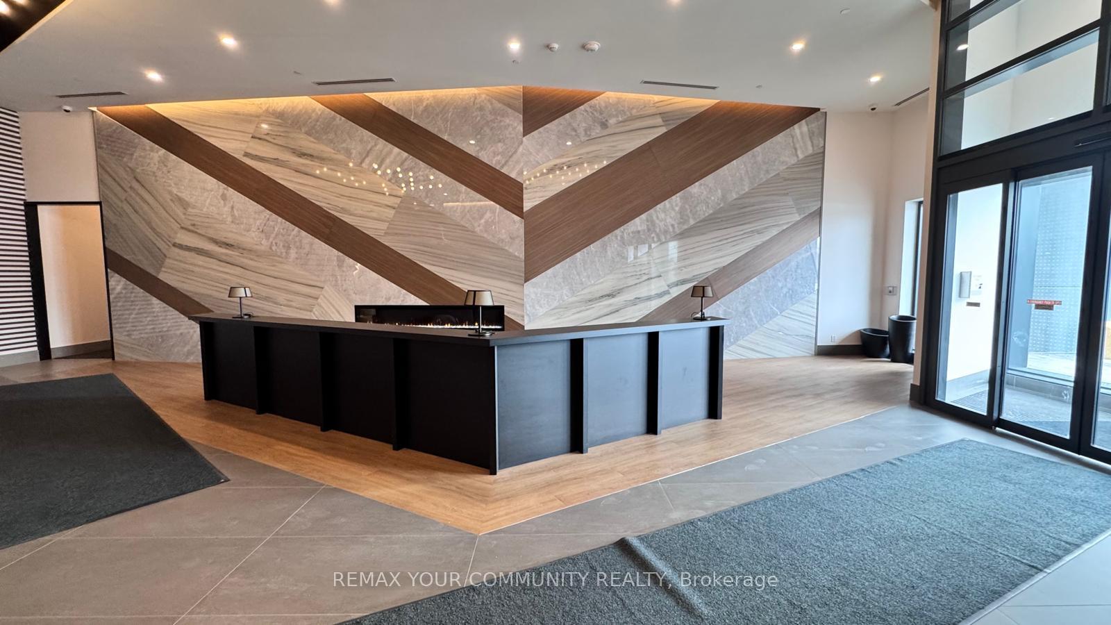 1037-the-queensway-etobicoke-ontario-w12831082