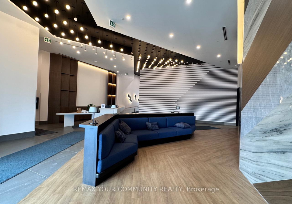1037-the-queensway-etobicoke-ontario-w12831082