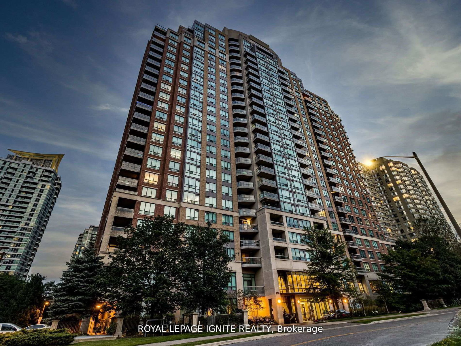 156-enfield-place-mississauga-ontario-w12831230
