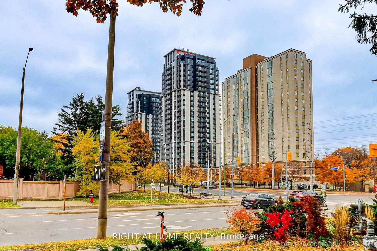 202-burnhamthorpe-road-e-mississauga-ontario-w12831242