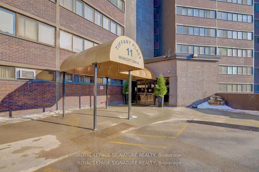 11-wincott-drive-etobicoke-ontario-w12831248