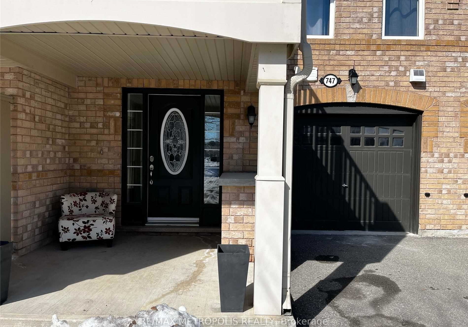 747-challinor-terrace-milton-ontario-w12831252